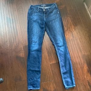 Mid rise skinny Silver jeans.